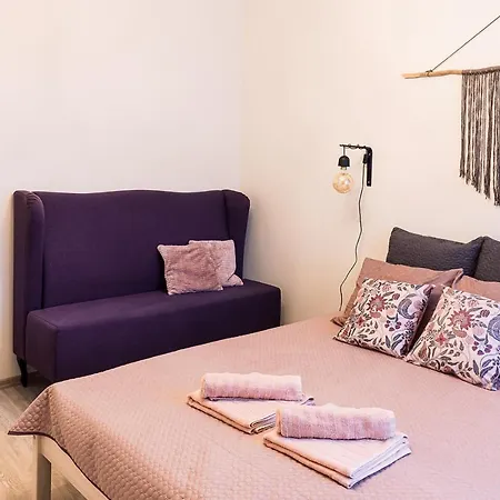 Lägenhet Morrison Apartment/15 Guests/7bedrooms/riga Old Town *