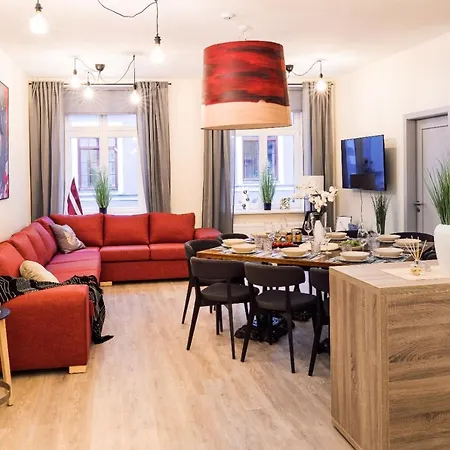 Morrison Apartment/15 Guests/7bedrooms/riga Old Town * Riga