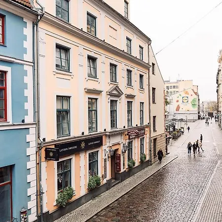 Lägenhet Morrison Apartment/15 Guests/7bedrooms/riga Old Town *