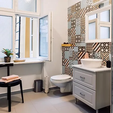 Apartment Morrison Apartment/15 Guests/7bedrooms/riga Old Town Riga