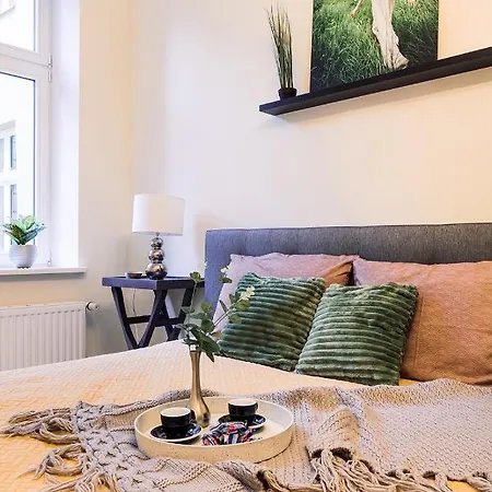 Morrison Apartment/15 Guests/7bedrooms/riga Old Town Apartment